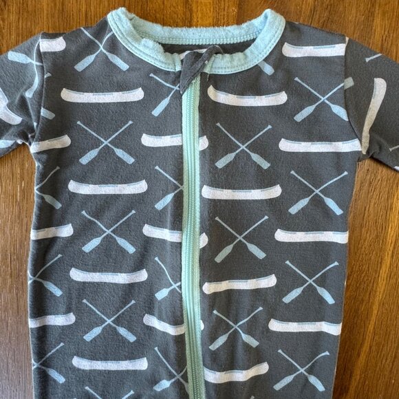 KICKEE PANTS Zip Footie Romper Boys 9-12 Mos Bamboo Gray Stone Paddles + Canoe - Picture 5 of 8